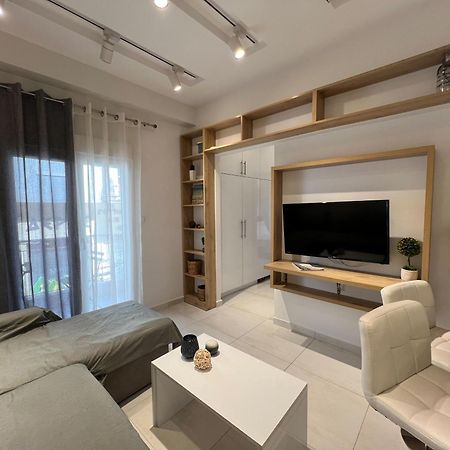 P Deluxe Suites 7 Szaloniki Kültér fotó